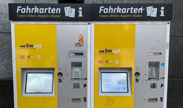 Umbau des Fahrkartenvertriebs in Baden-Württemberg