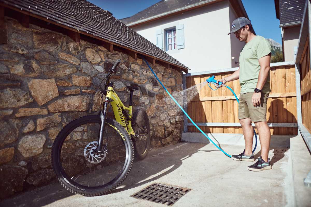 Espace vélo et aire de Lavage 
