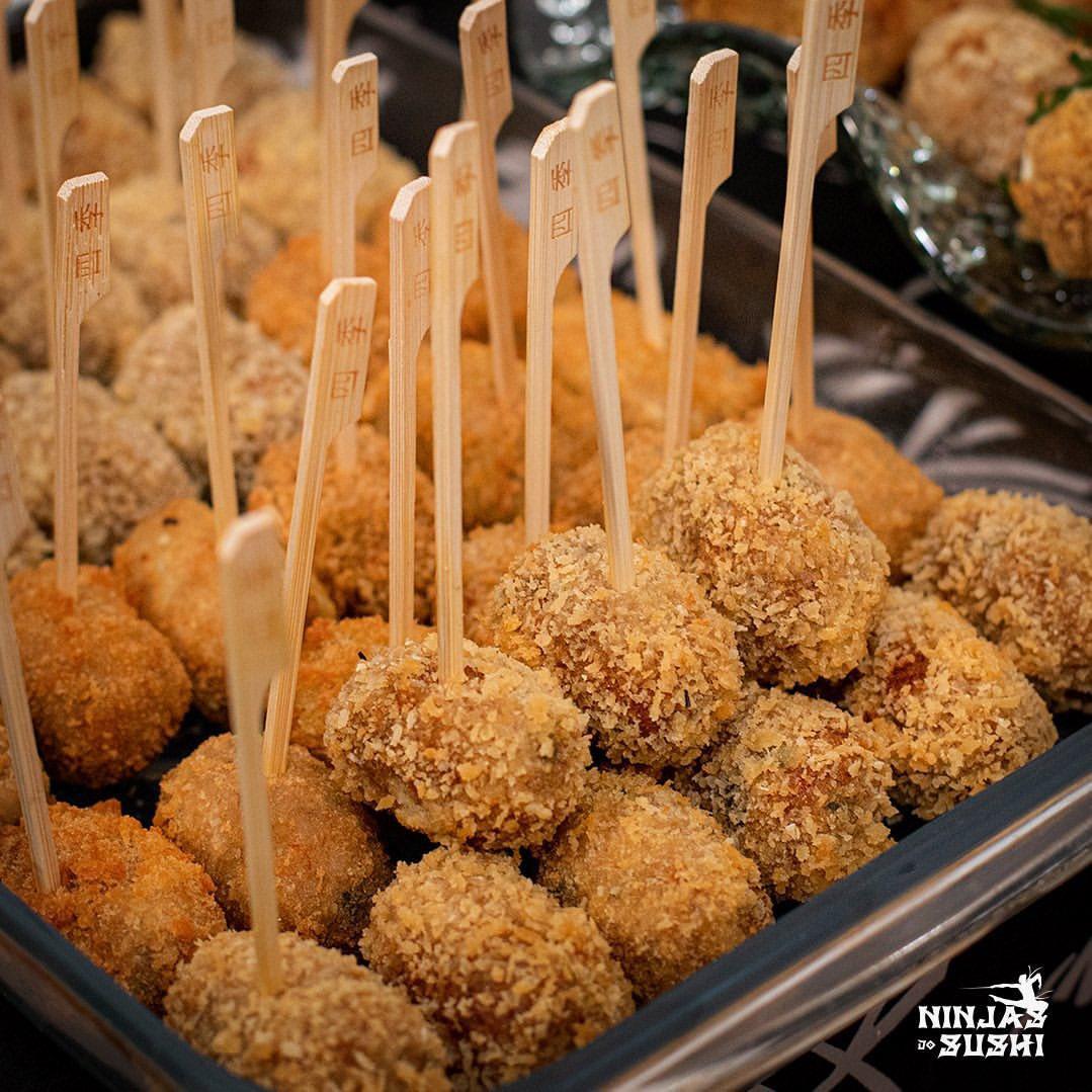 Bolinhos de Salmão empanado