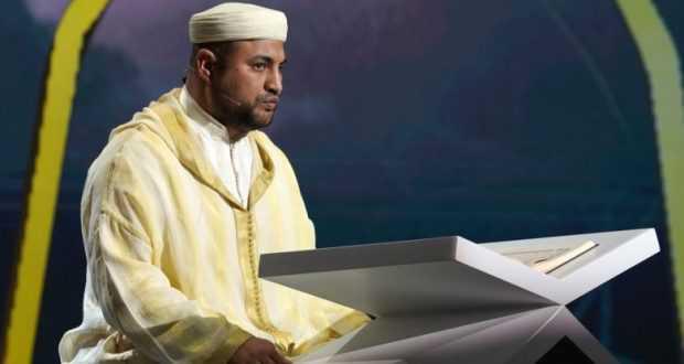 الجائزة القرآنية الأولى في عطر الكلام تسهل تحقيق أحلام كفيف مغربي الجائزة القرآنية الأولى في عطر الكلام تسهل تحقيق أحلام كفيف مغربي