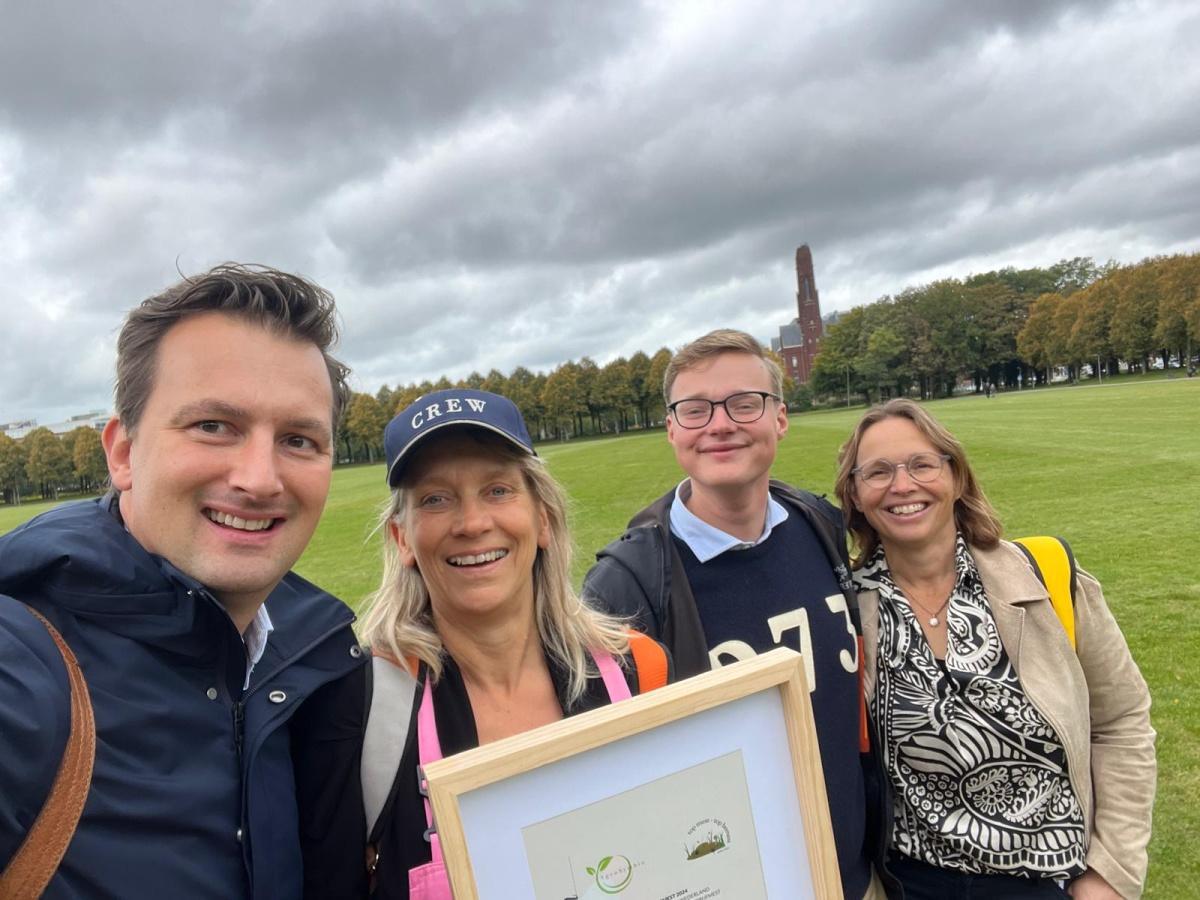 Ons bezoek aan de minister van Landbouw op woensdag 9 oktober Ons bezoek aan de minister van Landbouw op woensdag 9 oktober