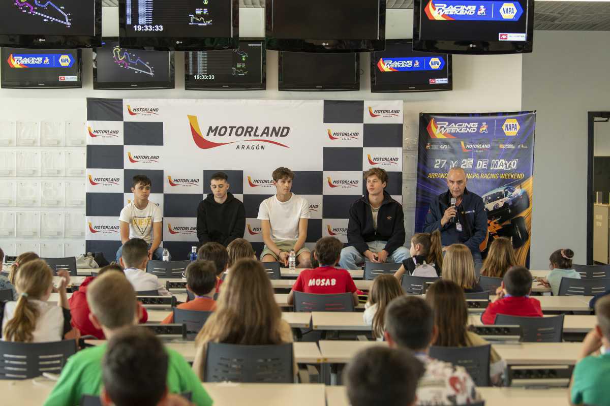 La afición de los más pequeños inunda de ilusión el NAPA Racing Weekend de Motorland Aragón La afición de los más pequeños inunda de ilusión el NAPA Racing Weekend de Motorland Aragón