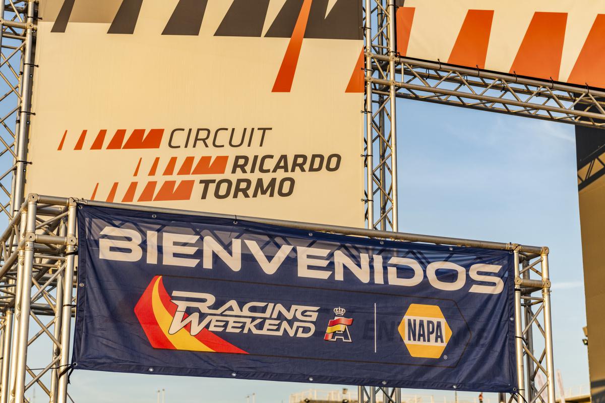 ¡El NAPA Racing Weekend llega a Valencia para celebrar¡