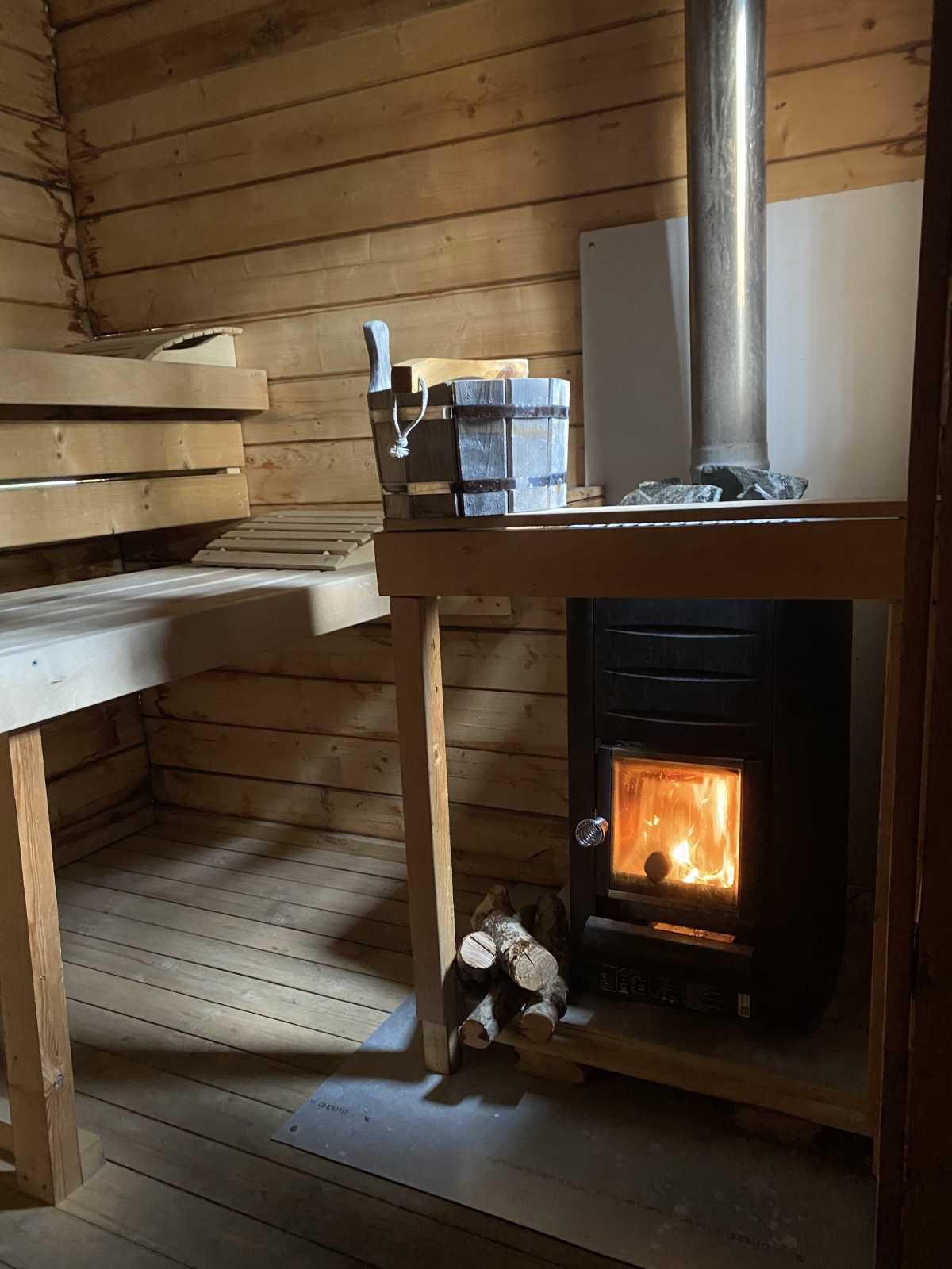 Les Bains des Bois : Spa en exterieur