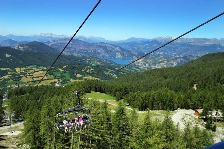 Projet d'aménagement touristique entre le Lauzet et Montclar