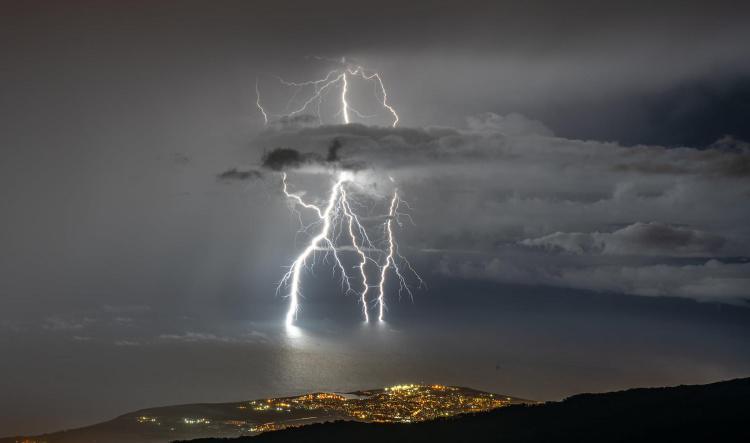 Chasseurs d'orages : À la poursuite des éclairs