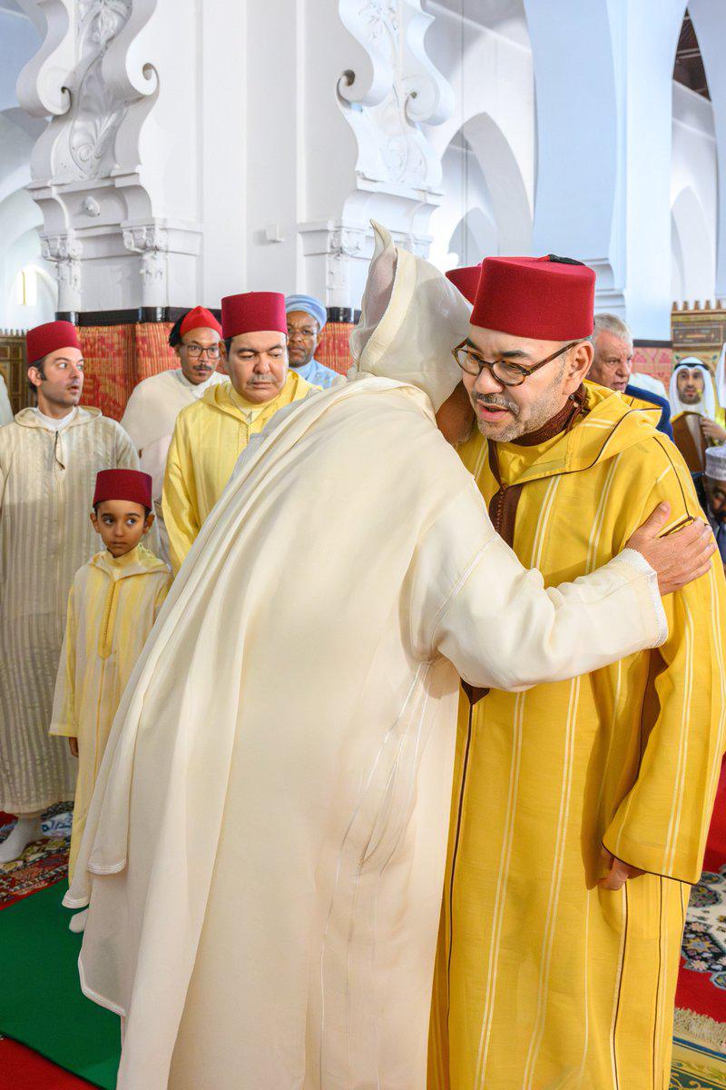 🇲🇦🌙 Commandeur des croyants effectuant la prière de l'Aïd al-Fitr