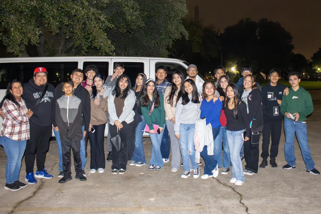 Jóvenes Jóvenes