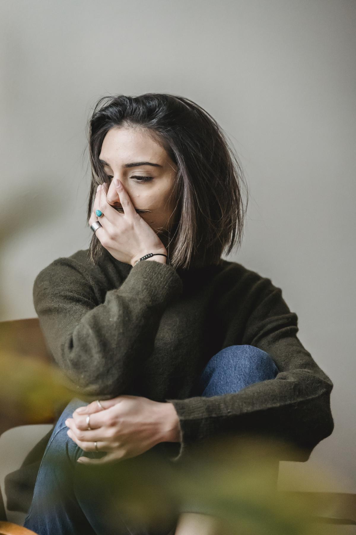 Pourquoi nous faisons des choses que nous savons que nous regretterons