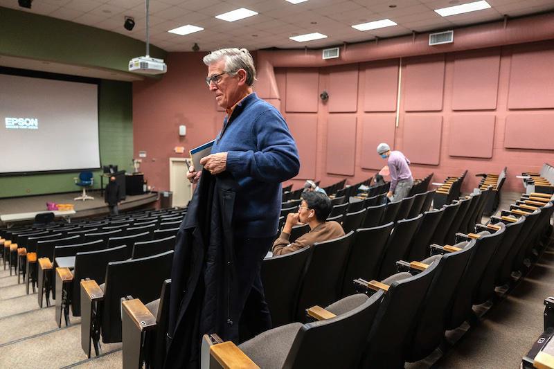 Le parcours d’un membre du Congrès dans l’éducation à l’IA et l’importance de la prévention du suicide