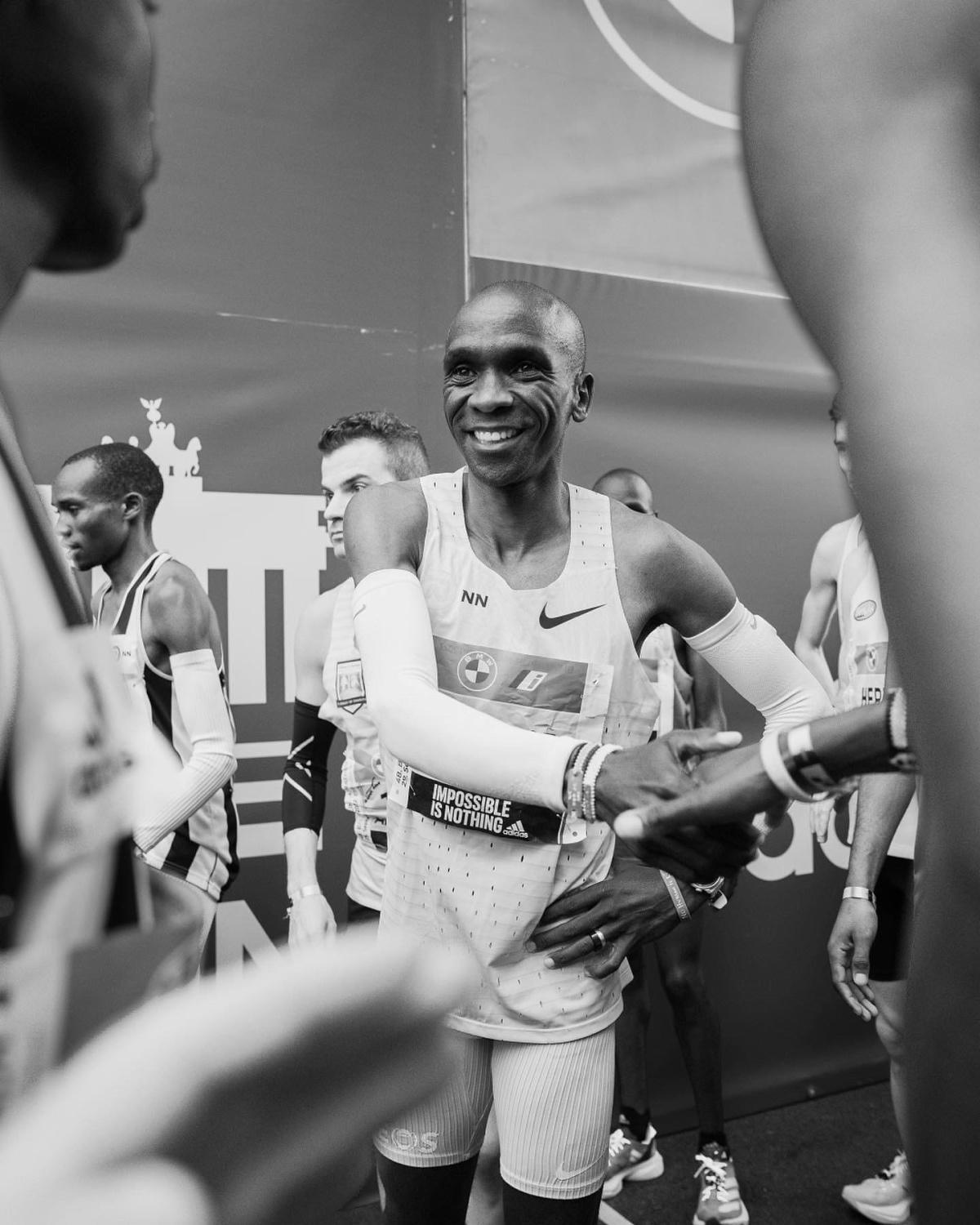 Les records sont fait pour être battus - Eliud Kipchoge Les records sont fait pour être battus - Eliud Kipchoge