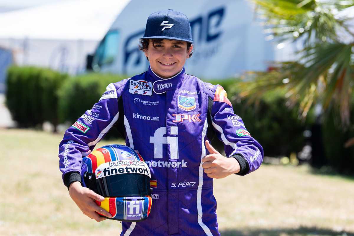 Fernando Alonso tutelará la carrera deportiva del piloto del CEK Finetwork, Sandro Pérez Fernando Alonso tutelará la carrera deportiva del piloto del CEK Finetwork, Sandro Pérez