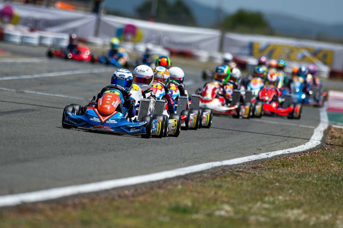 Sábado de calor (y Poles) en Chiva Sábado de calor (y Poles) en Chiva