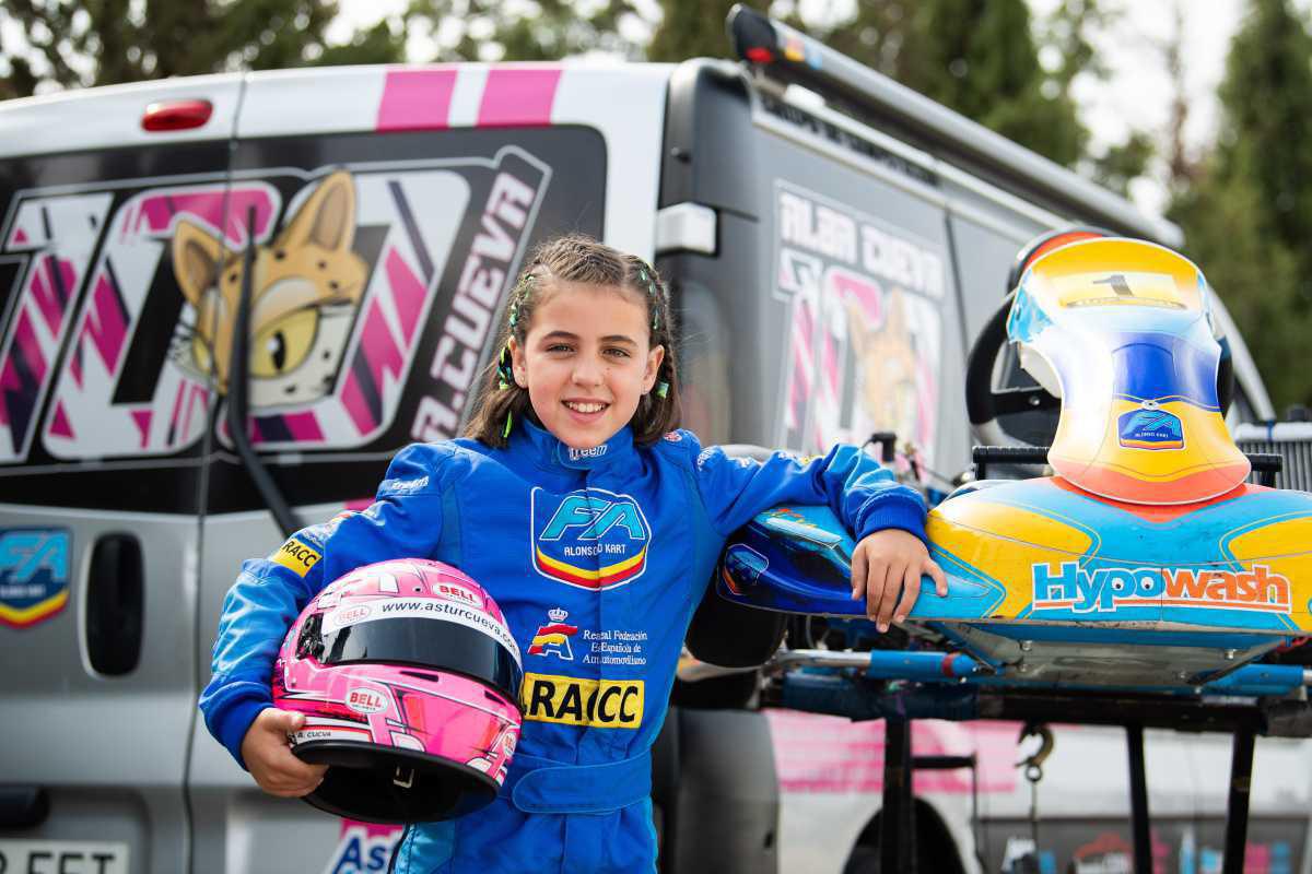 Alba Cueva, la alumna predilecta de Fernando Alonso en el CEK Finetwork Alba Cueva, la alumna predilecta de Fernando Alonso en el CEK Finetwork