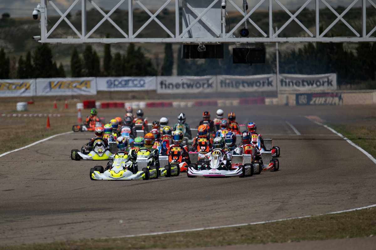 Las Poles de la segunda ronda del CEK Finetwork 2024, entregadas en Zuera Las Poles de la segunda ronda del CEK Finetwork 2024, entregadas en Zuera