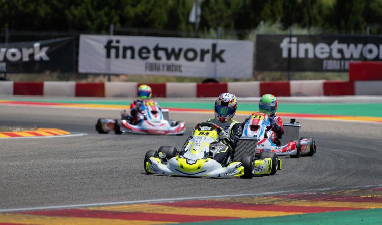 Ajustadas batallas y 12 ganadores diferentes en las carreras de MotorLand Aragón