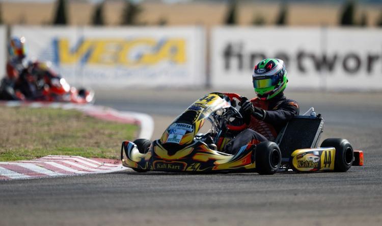 La última jornada clasificatoria del CEK Finetwork 2025 calienta el ambiente en Zuera