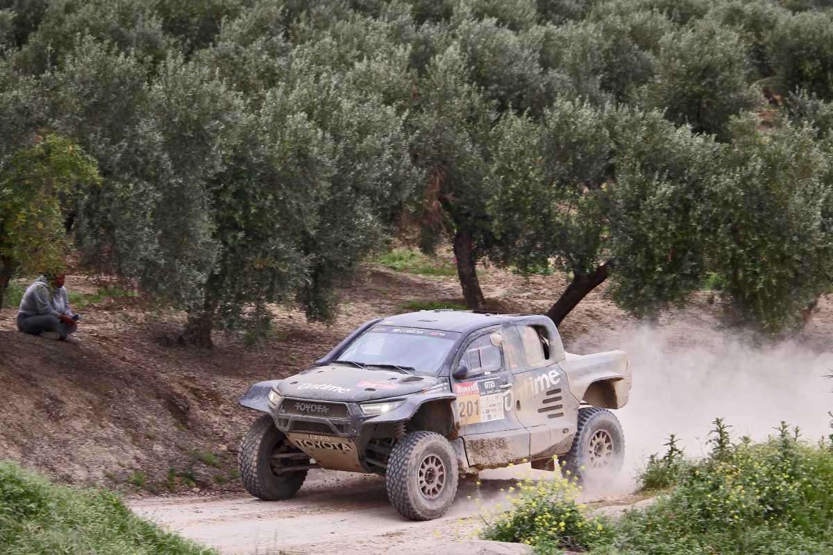 Carnicer-Peinado lideran la primera etapa del Rally TT Jaén Mar de Olivos