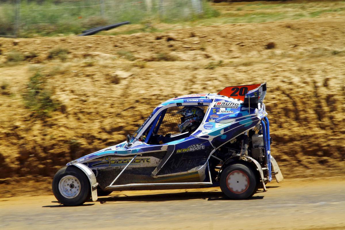 Vibrante inicio del CEAX Goldspeed en Esplús Vibrante inicio del CEAX Goldspeed en Esplús