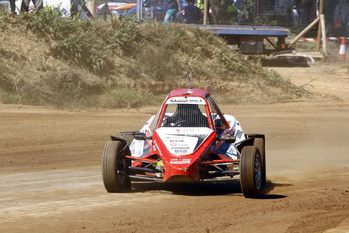 Espectacular fin de semana en el circuito Eduardo Lalana con intensas finales y mucha emoción Espectacular fin de semana en el circuito Eduardo Lalana con intensas finales y mucha emoción