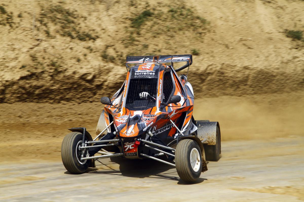 Espectacular fin de semana en el circuito Eduardo Lalana con intensas finales y mucha emoción Espectacular fin de semana en el circuito Eduardo Lalana con intensas finales y mucha emoción