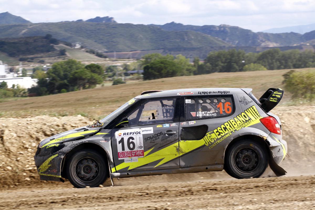 Roberto Martínez y Carlos Hernando sentencian en División 1 y Buggy respectivamente Roberto Martínez y Carlos Hernando sentencian en División 1 y Buggy respectivamente