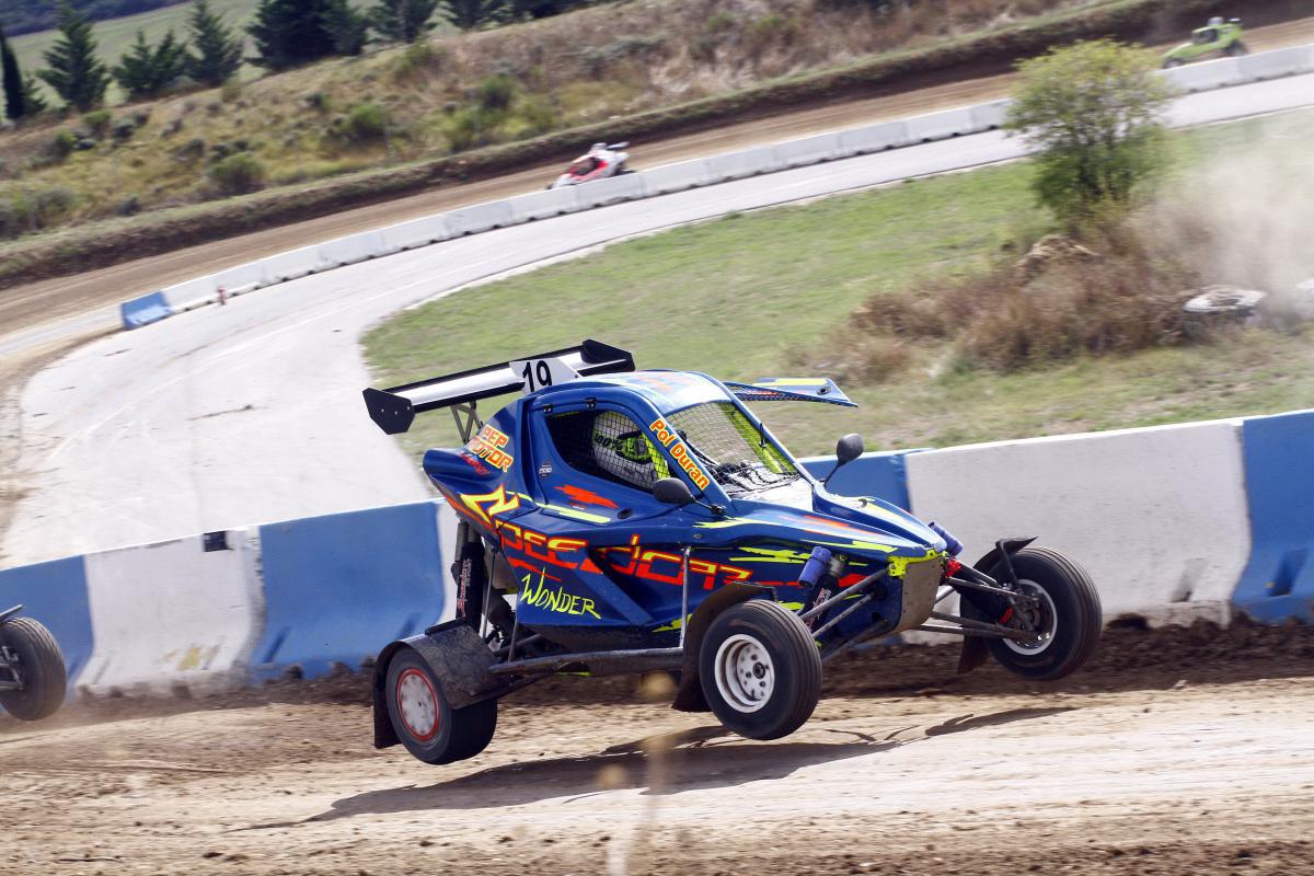 Roberto Martínez y Carlos Hernando sentencian en División 1 y Buggy respectivamente