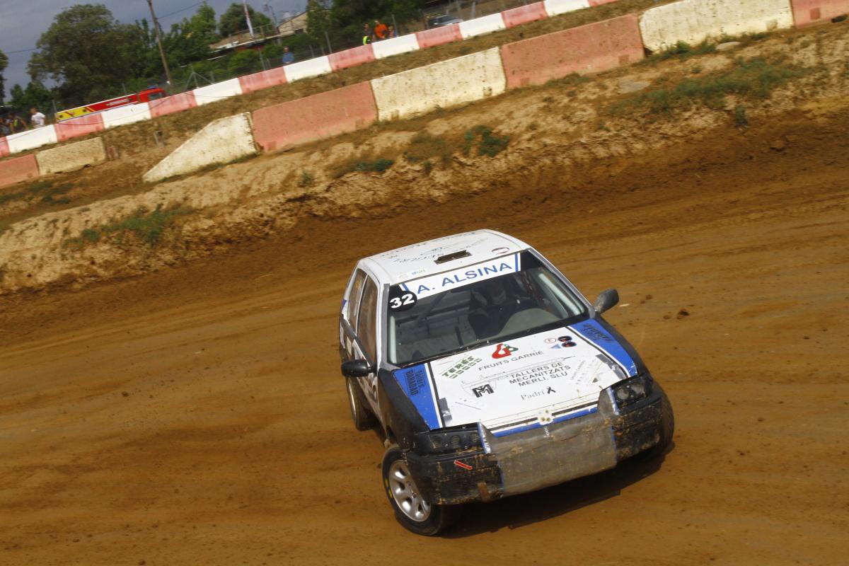 Inicio de la temporada en el circuito Eduardo Lalana de Esplús con emocionantes carreras a lo largo del fin de semana