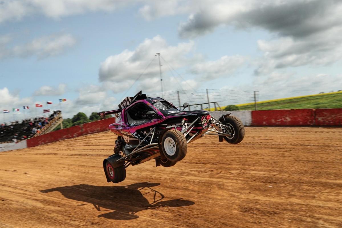 Doble podio para los pilotos españoles en Musa Doble podio para los pilotos españoles en Musa