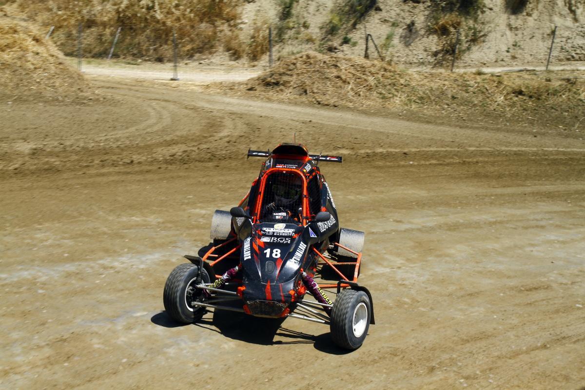 Un paso más en el Cerro Negro Un paso más en el Cerro Negro