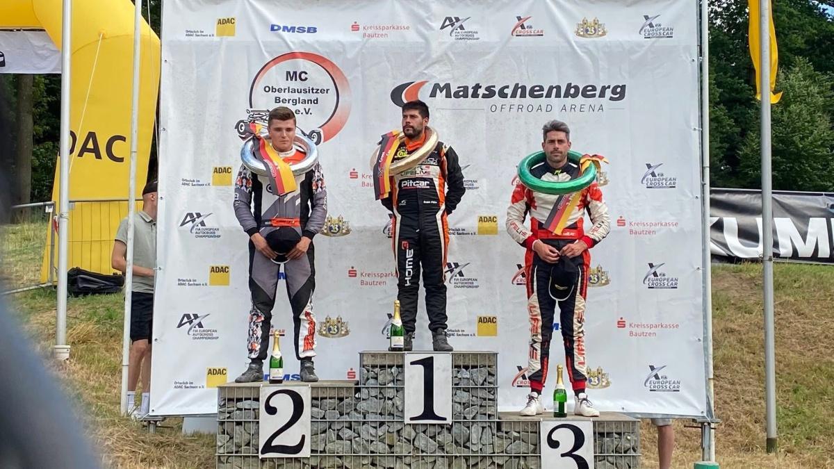 Óscar Fuertes consigue su primera victoria en el Campeonato de Europa FIA de Autocross Óscar Fuertes consigue su primera victoria en el Campeonato de Europa FIA de Autocross