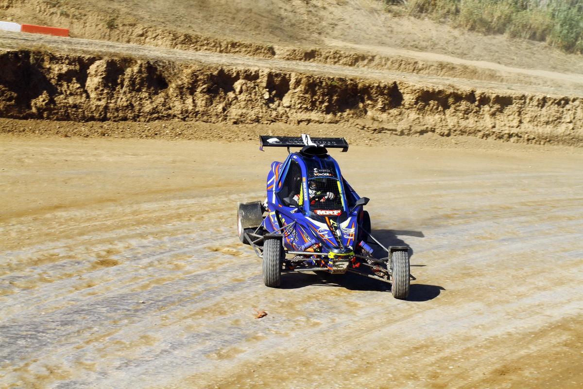 Los campeonatos se aprietan en el CEAX Loterías Los campeonatos se aprietan en el CEAX Loterías