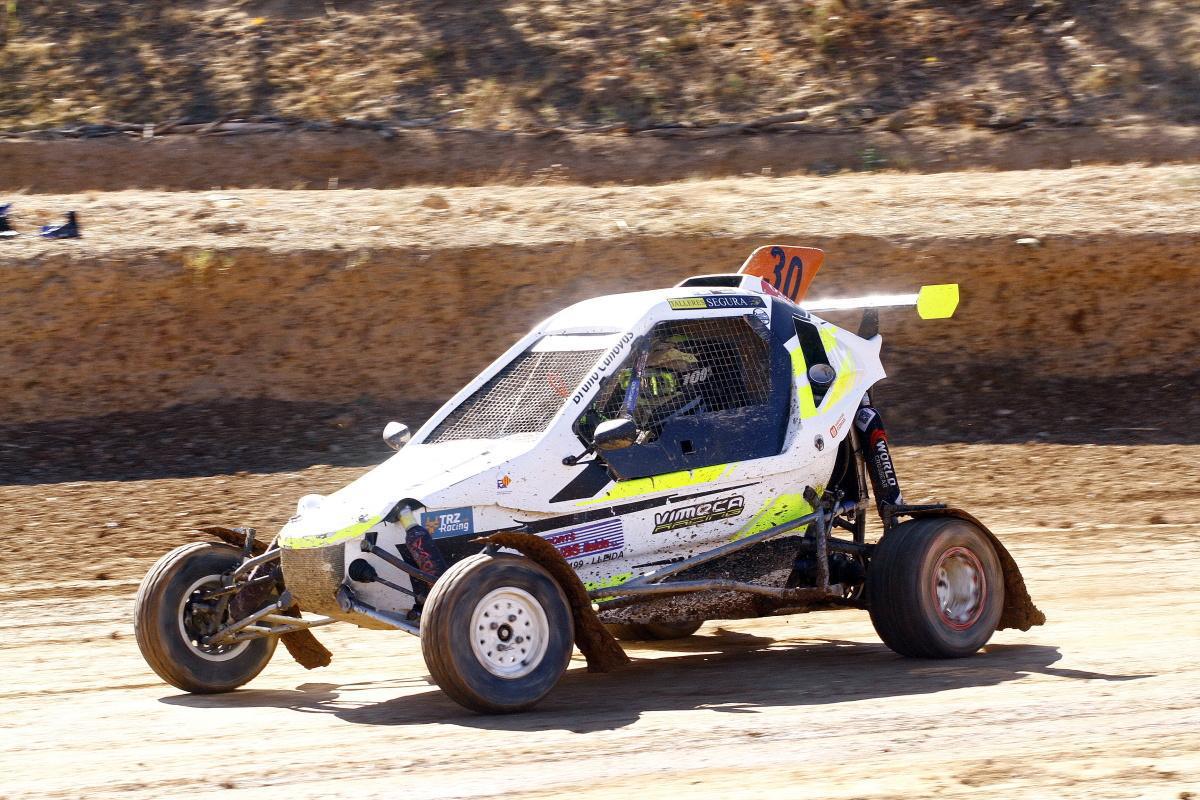 Los campeonatos se aprietan en el CEAX Loterías Los campeonatos se aprietan en el CEAX Loterías