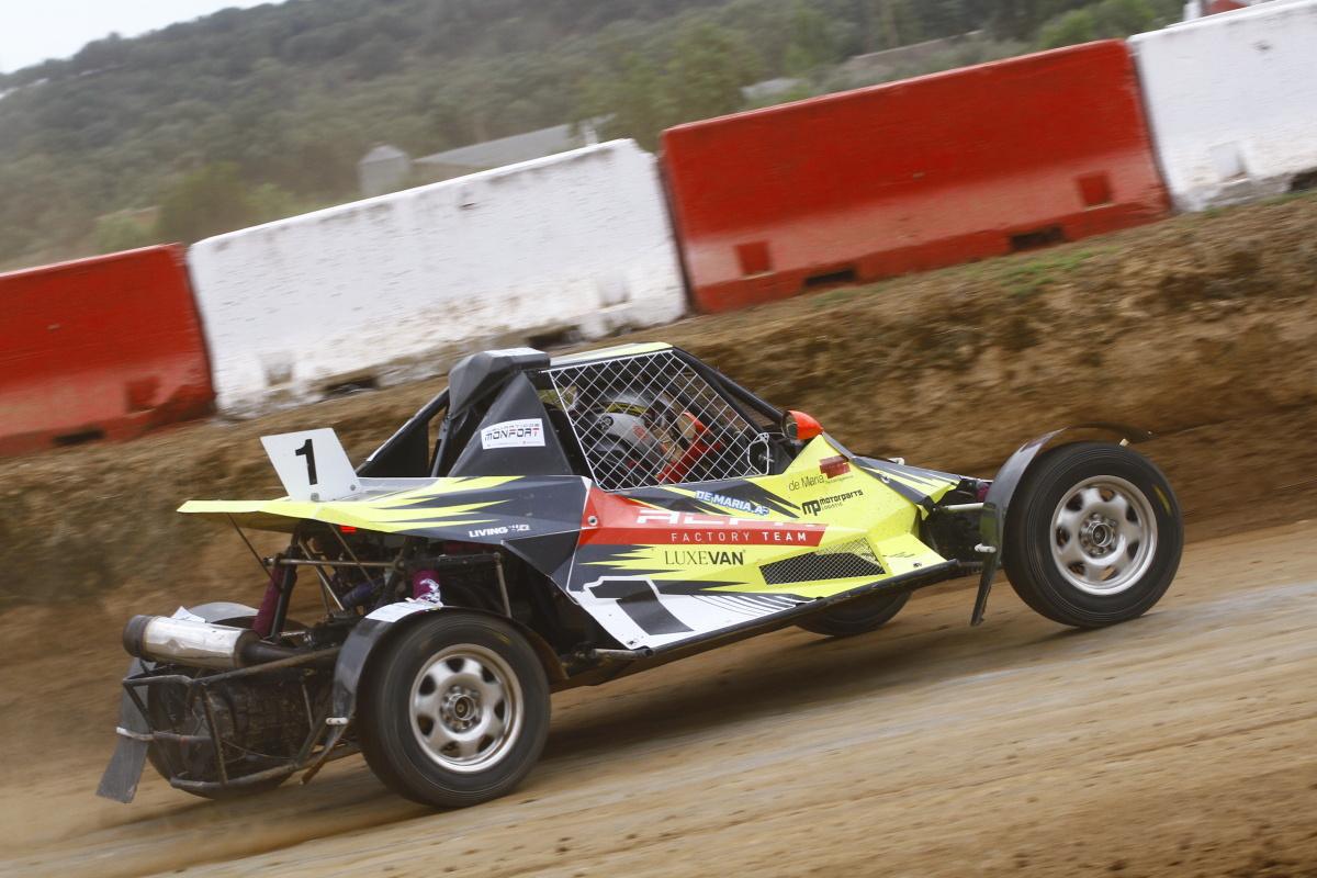 Brillante comienzo de temporada del CEAX Loterías en el circuito Eduardo Lalana de Esplús con récord de participación en el trazado oscense Brillante comienzo de temporada del CEAX Loterías en el circuito Eduardo Lalana de Esplús con récord de participación en el trazado oscense