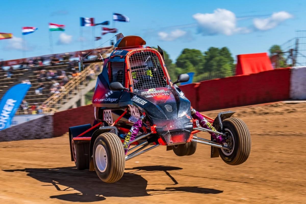 Iván Piña, segundo en Cross Car en el Mūša Raceland donde se disputó una nueva prueba del Campeonato de Europa FIA de Autocross y Cross Car Iván Piña, segundo en Cross Car en el Mūša Raceland donde se disputó una nueva prueba del Campeonato de Europa FIA de Autocross y Cross Car