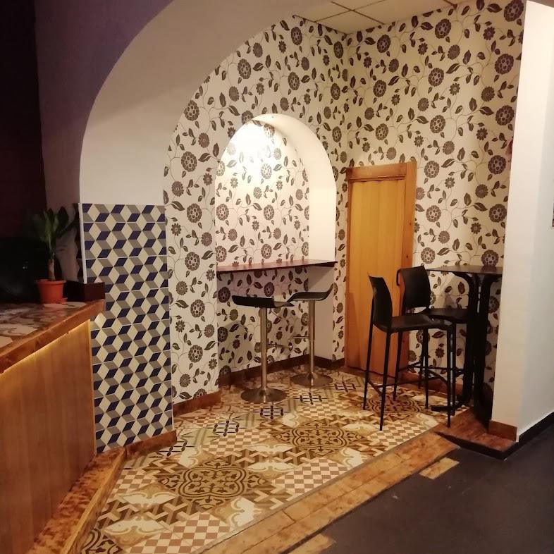 LA MILONGA CAFE & COPAS 