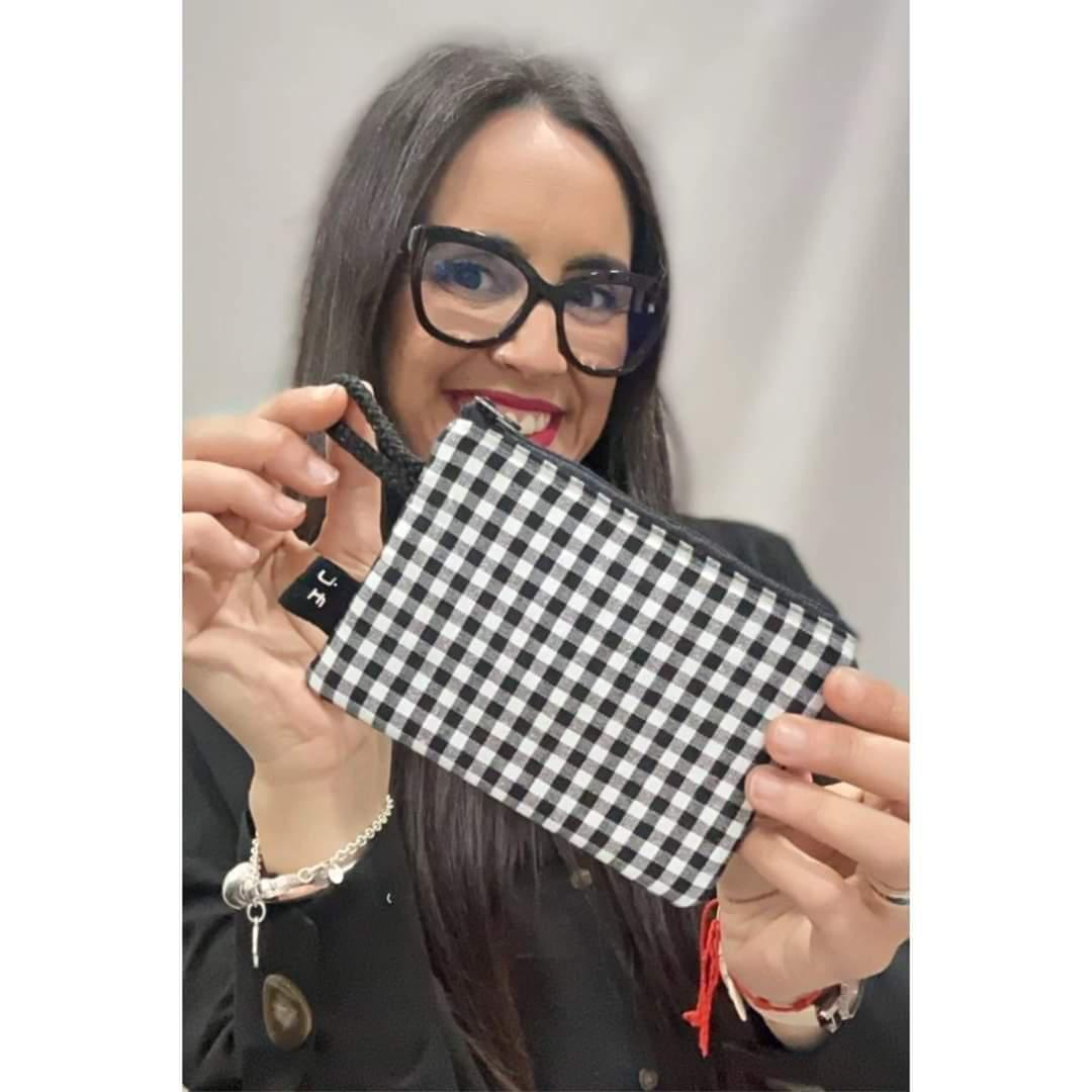 Jota Fierro esta a la Moda 