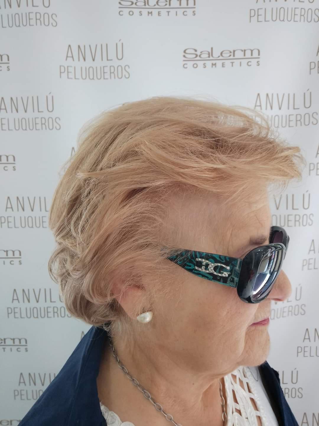 Dale un Cambio a tu Cabello en Anvilú Peluqueros Dale un Cambio a tu Cabello en Anvilú Peluqueros