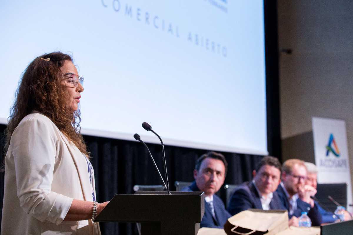 Presentación de Nueva Imagen Corporativa Presentación de Nueva Imagen Corporativa