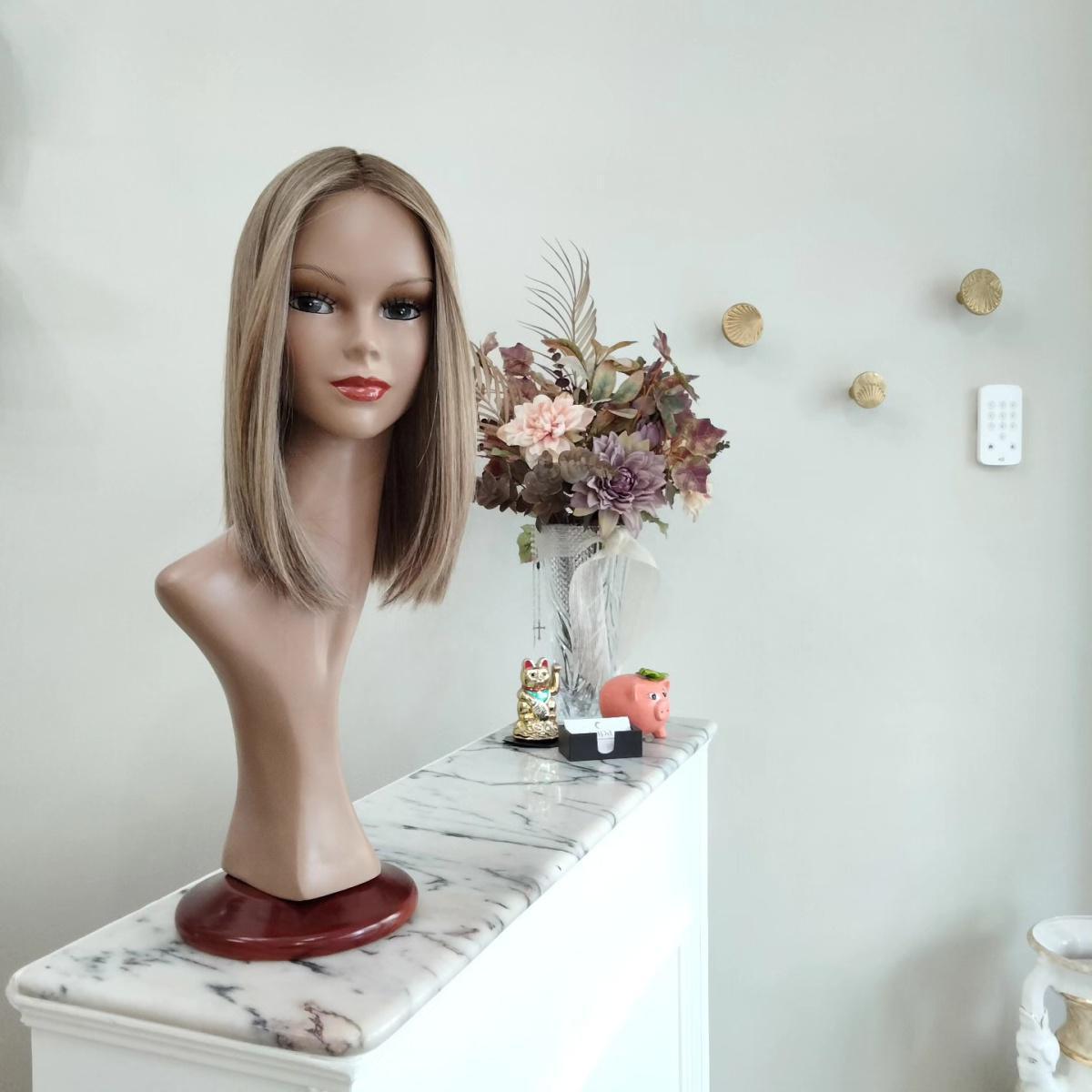 Capa Pelucas & Prótesis Capilares