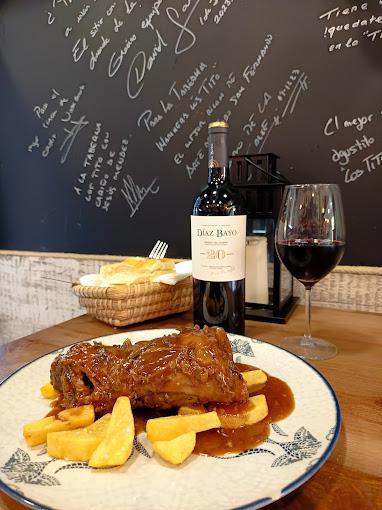 TABERNA MARINERA "LOS TITOS"