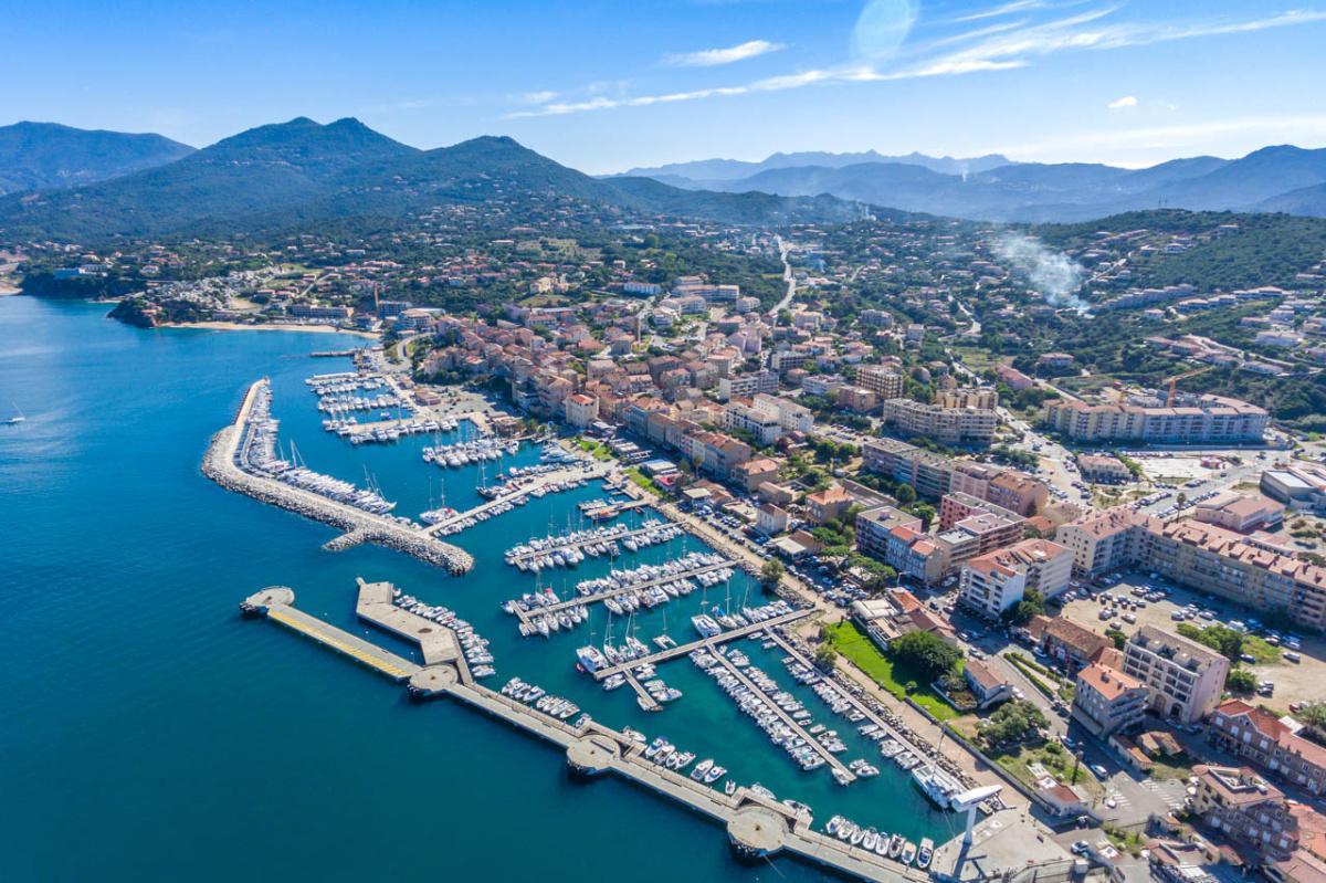 14 jours en corse au départ de Bastia