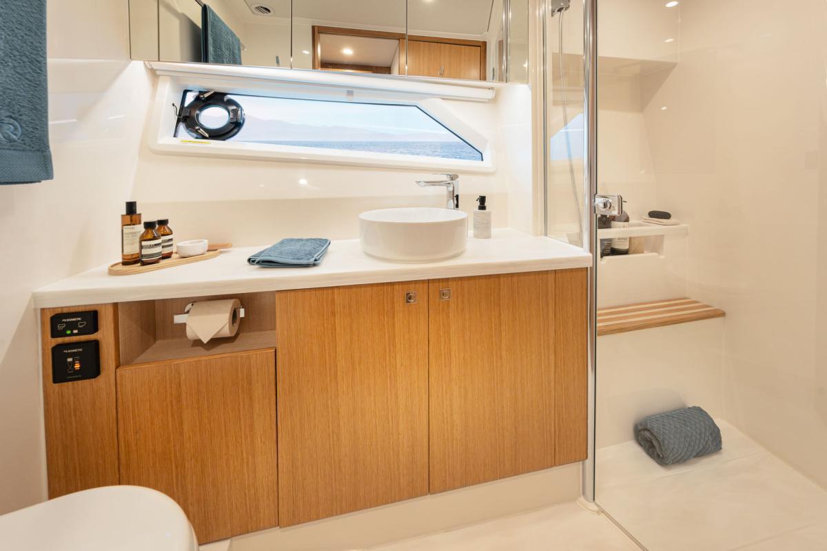 World Premiere - Owners celebrate the launch of Riviera's exceptional 58 Sports Motor Yacht World Premiere - Owners celebrate the launch of Riviera's exceptional 58 Sports Motor Yacht