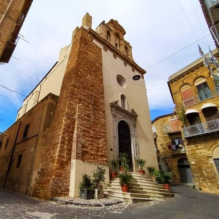 Chiesa di Santa Maria del Soccorso detta Badiola - Church of Saint Mary of Succour, also known as Badiola Chiesa di Santa Maria del Soccorso detta Badiola - Church of Saint Mary of Succour, also known as Badiola