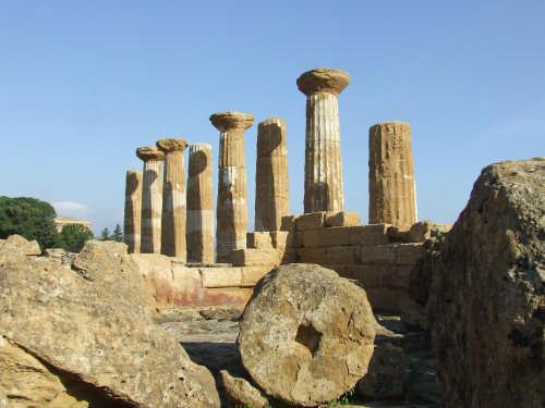 Tempio di Ercole (Eracle) - Temple of Hercules (Heracles) Tempio di Ercole (Eracle) - Temple of Hercules (Heracles)
