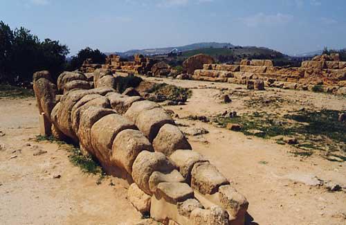 Tempio di Giove (Zeus) - Temple of Jupiter (Zeus)