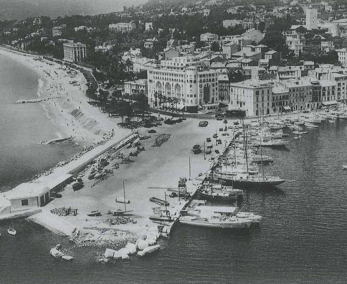 Qui sommes nous ? Qui sommes nous ?