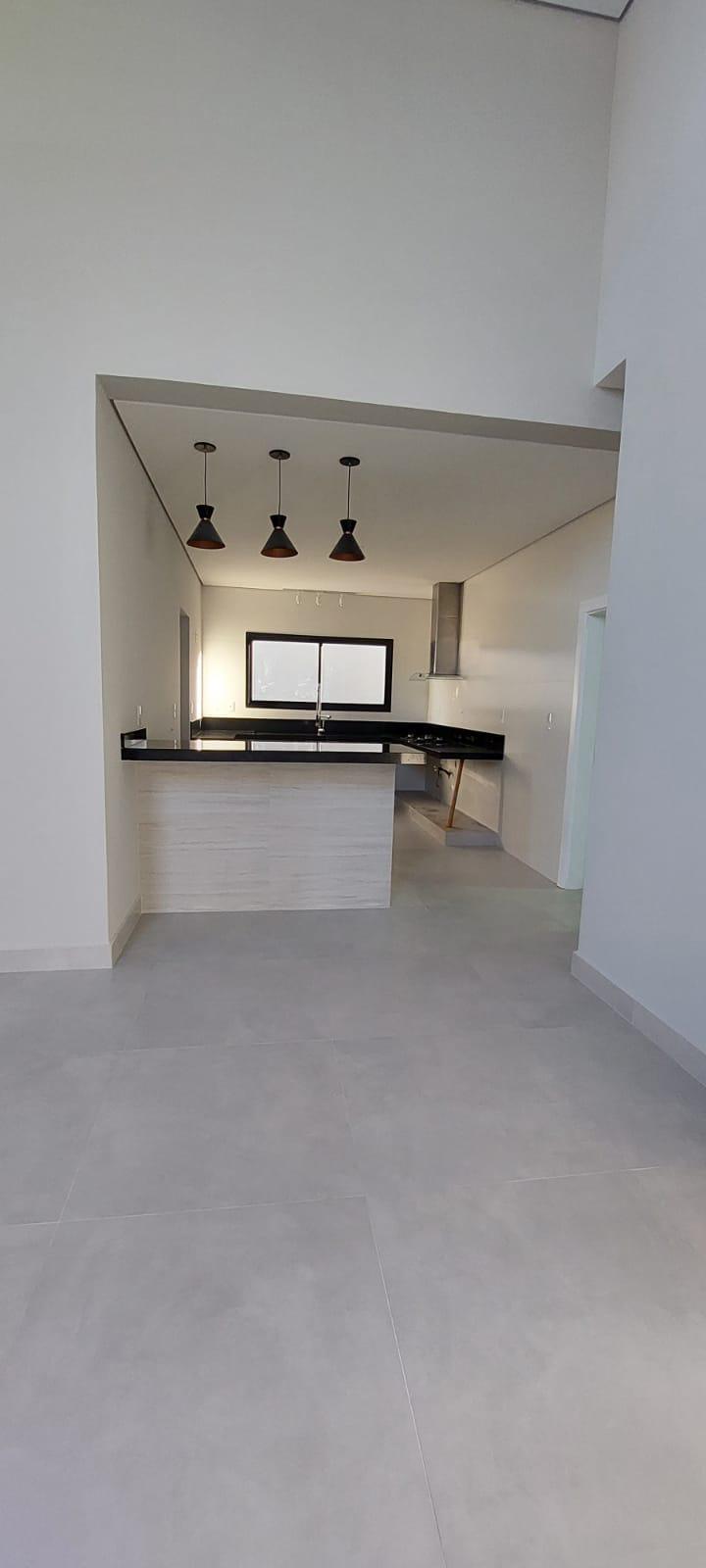 Casa 3 Dormitorios com suite - Condomínio Residencial Terras do Cancioneiro - Investe Imovel