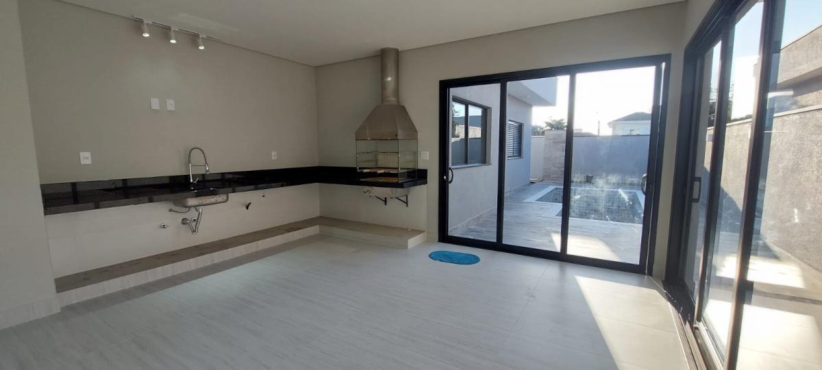 Casa 3 Dormitorios com suite - Condomínio Residencial Terras do Cancioneiro - Investe Imovel