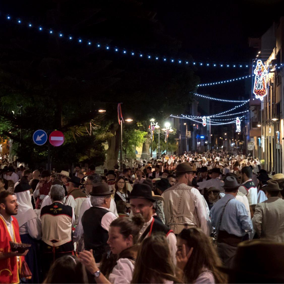 BAILE DE MAGOS DE SAN BENITO